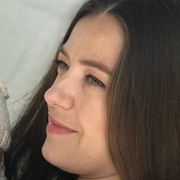 Check out my tik tok for my all thrifted outfits - Picture 5 of 11